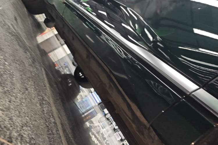 Used Dongfeng eπ eπ008 2026 Model Six-Seat Range-Extended Family Edition Right Side Sill