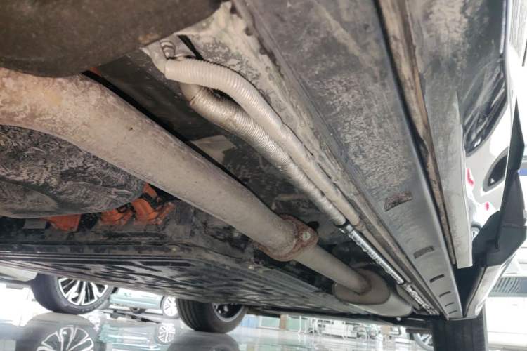 Used Dongfeng eπ eπ008 2026 Model Six-Seat Range-Extended Family Edition Right Side Sill
