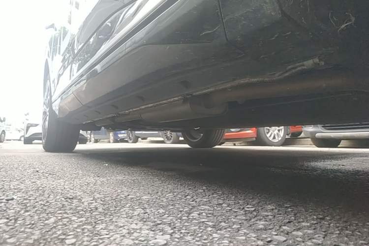 Used Dongfeng eπ eπ008 2026 Model Six-Seat Range-Extended Family Edition Right Side Sill