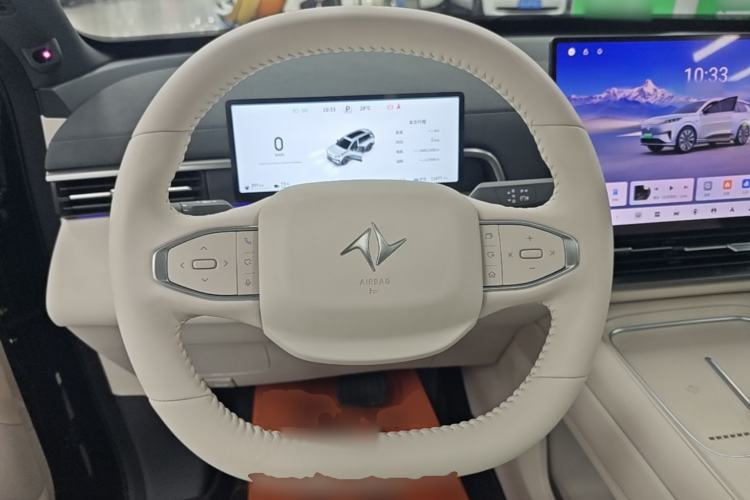 Used Dongfeng eπ eπ008 2026 Model Six-Seat Range-Extended Family Edition Steering Wheel
