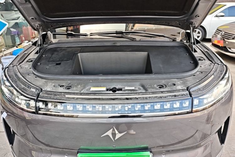 Used Dongfeng eπ eπ008 2026 Model Six-Seat Pure-Electric Family Edition Engine Bay
