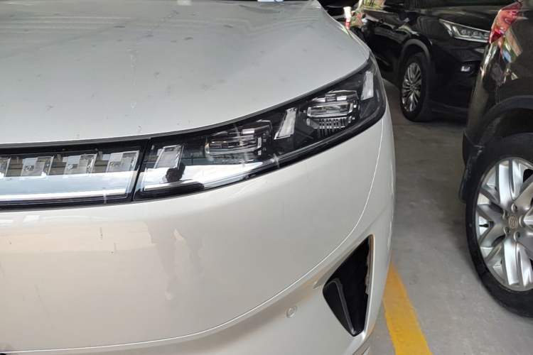 Used Dongfeng eπ eπ008 2026 Model Six-Seat Range-Extended Family Delight Edition Left Front Headlight