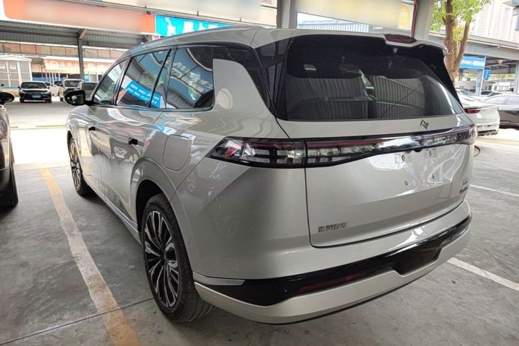 Used Dongfeng eπ eπ008 2026 Model Six-Seat Range-Extended Family Delight Edition Rear Left 45 Deg