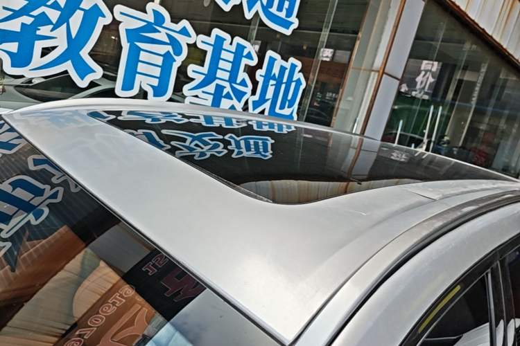 Used Dongfeng eπ eπ008 2026 Model Six-Seat Pure-Electric Family Edition Roof