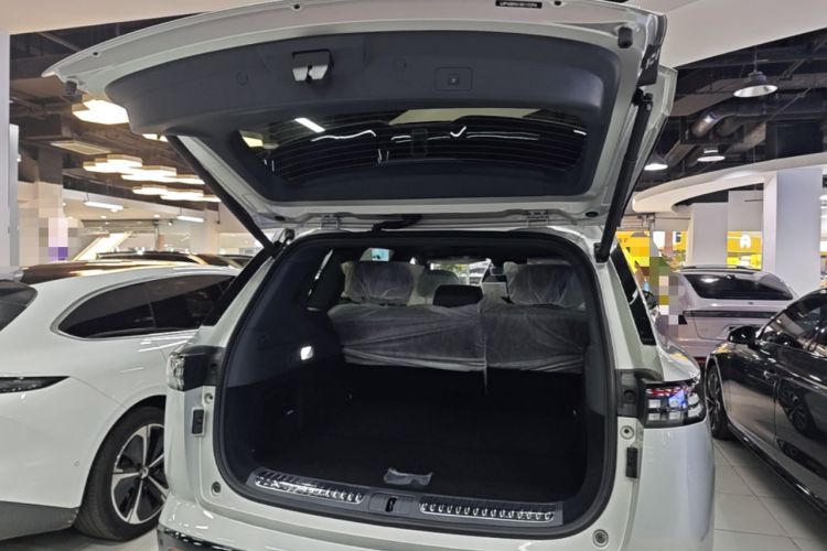 Used Dongfeng eπ eπ008 2026 Model Five-Seat Pure-Electric Ultra-Wide Edition Trunk