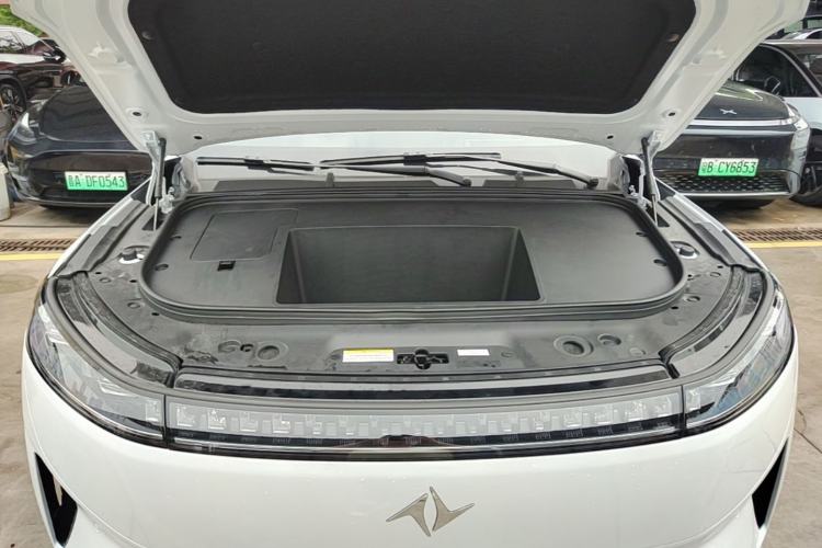 Used Dongfeng eπ eπ008 2026 Model Six-Seat Pure-Electric Family Edition Engine Bay