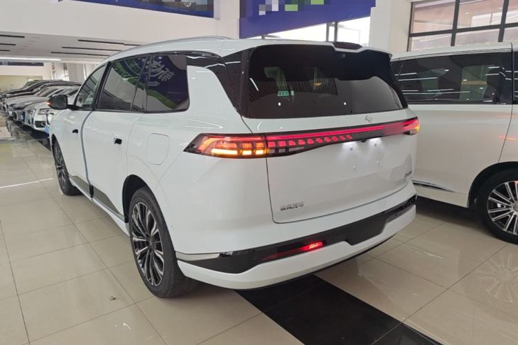 Used Dongfeng eπ eπ008 2026 Model Six-Seat Range-Extended Family Delight Edition Exterior 2
