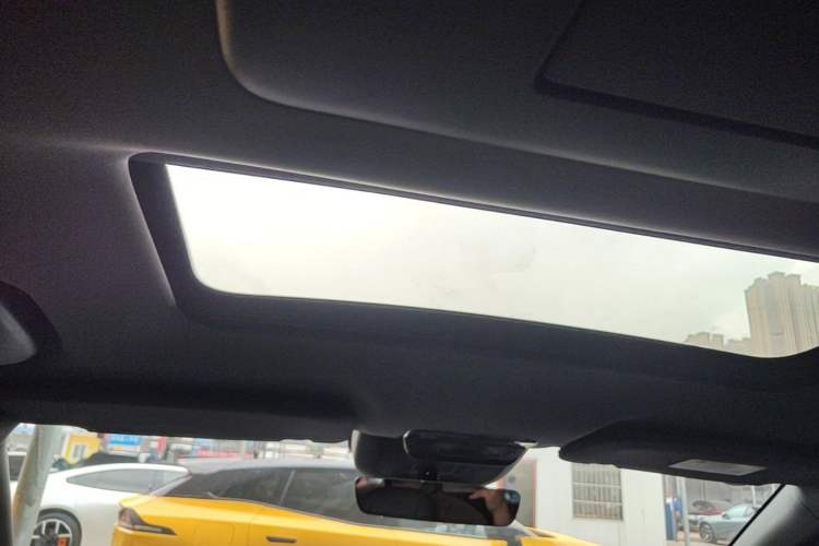 Used Dongfeng eπ eπ008 2026 Model Six-Seat Pure-Electric Family Edition Headliner