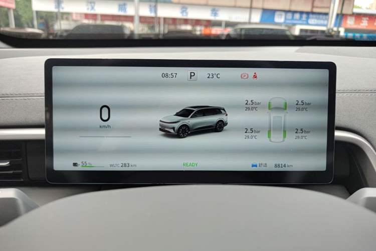Used Dongfeng eπ eπ008 2026 Model Six-Seat Pure-Electric Family Edition Instrument Cluster
