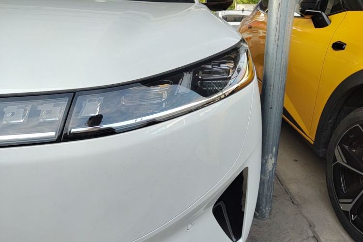 Used Dongfeng eπ eπ008 2026 Model Six-Seat Pure-Electric Family Edition Left Front Headlight