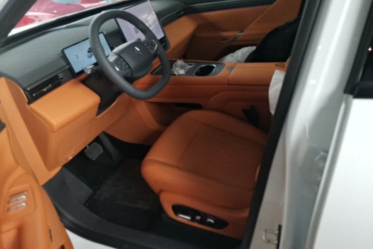 Used Dongfeng eπ eπ008 2026 Model Six-Seat Range-Extended Family Delight Edition Left Front Seat