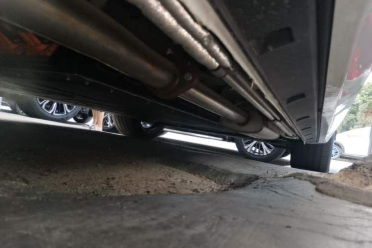 Used Dongfeng eπ eπ008 2026 Model Six-Seat Range-Extended Family Delight Edition Right Side Sill