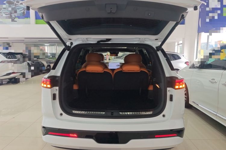 Used Dongfeng eπ eπ008 2026 Model Six-Seat Range-Extended Family Delight Edition Trunk