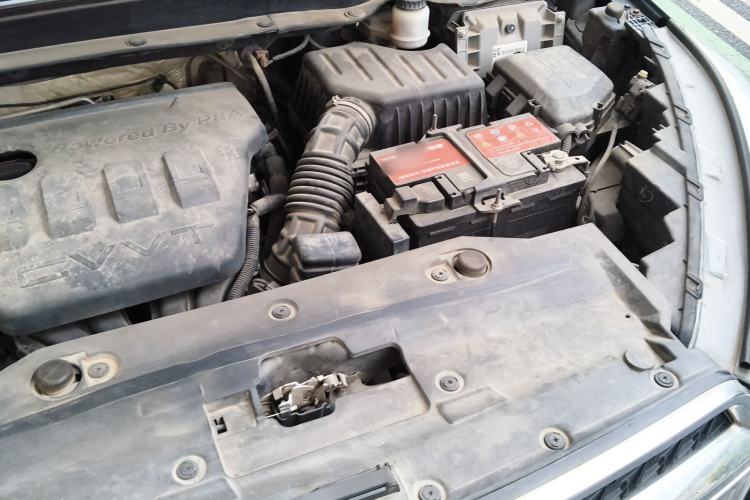 Used Dongfeng Fengdu MX5 2016 2.0L Automatic Flagship Edition Engine Bay Left