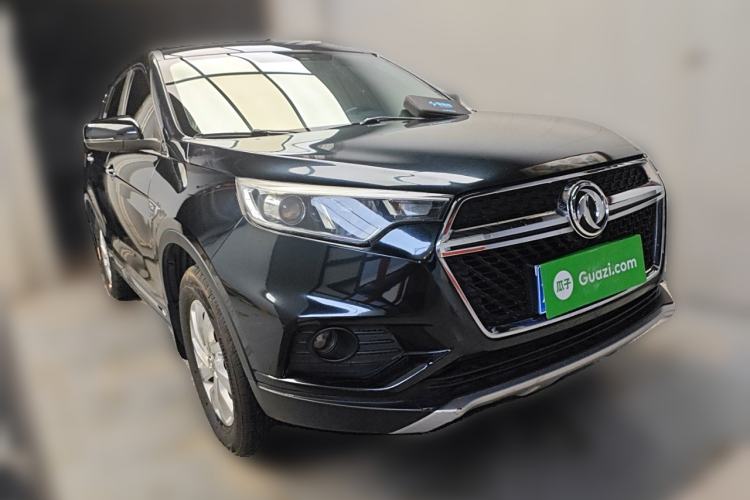 Used Dongfeng Fengdu MX5 2016 1.4T Manual Fashion Edition Front Right 45 Deg