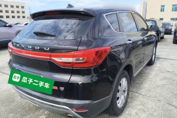 Used Dongfeng Fengdu MX5 2016 1.4T Manual Fashion Edition Rear Right 45 Deg
