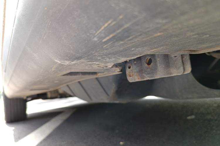 Used Dongfeng Fengdu MX5 2016 2.0L Automatic Flagship Edition Chassis Rear Left