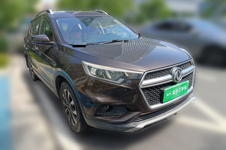 Used Dongfeng Fengdu MX5 2016 2.0L Automatic Flagship Edition Front Right 45 Deg