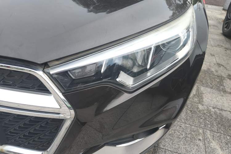 Used Dongfeng Fengdu MX5 2016 2.0L Automatic Flagship Edition Left Front Headlight