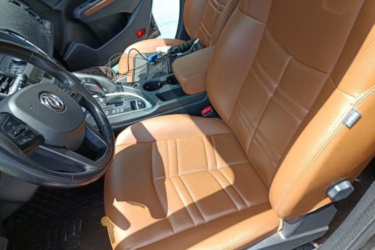 Used Dongfeng Fengdu MX5 2016 2.0L Automatic Flagship Edition Left Front Seat