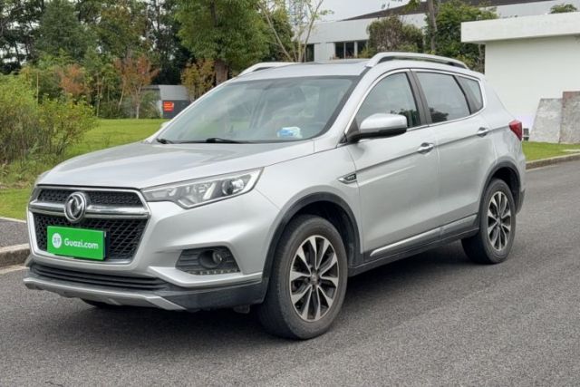 Used Dongfeng Fengdu MX5 2016 2.0L Automatic Flagship Edition
