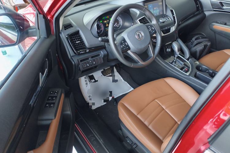 Used Dongfeng Fengdu MX5 2016 2.0L Automatic Flagship Edition Driver Seat