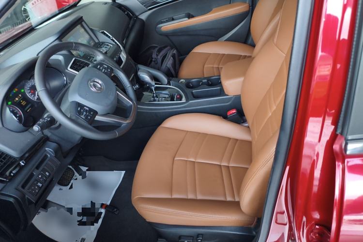 Used Dongfeng Fengdu MX5 2016 2.0L Automatic Flagship Edition Left Front Seat