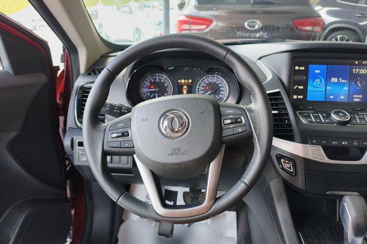 Used Dongfeng Fengdu MX5 2016 2.0L Automatic Flagship Edition Steering Wheel