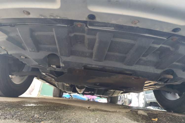 Used Dongfeng Fengdu MX5 2016 2.0L Automatic Flagship Edition Chassis Front