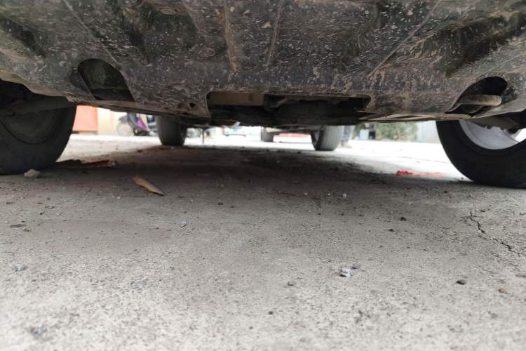 Used Dongfeng Fengdu MX5 2016 2.0L Manual Elite Edition Chassis Front