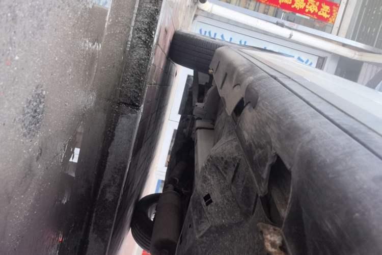 Used Dongfeng Fengdu MX5 2016 2.0L Automatic Flagship Edition Chassis Rear Left