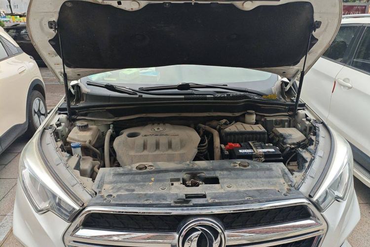 Used Dongfeng Fengdu MX5 2016 1.4T Manual Luxury Edition Engine Bay