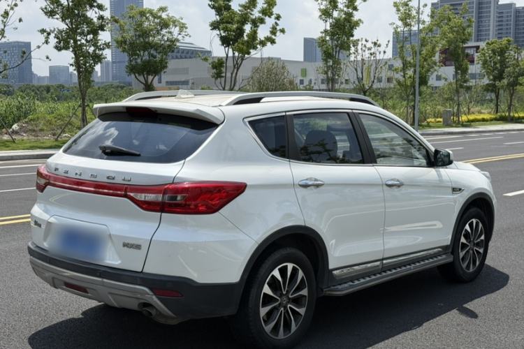 Used Dongfeng Fengdu MX5 2016 2.0L Automatic Flagship Edition Exterior 7