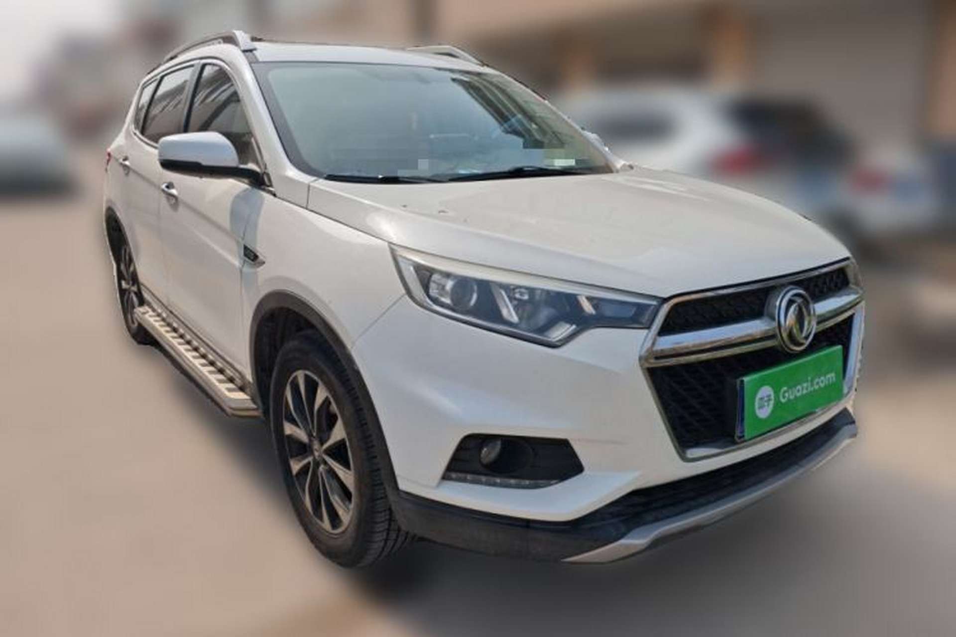Used Dongfeng Fengdu MX5 2016 2.0L Automatic Flagship Edition Front Right 45 Deg