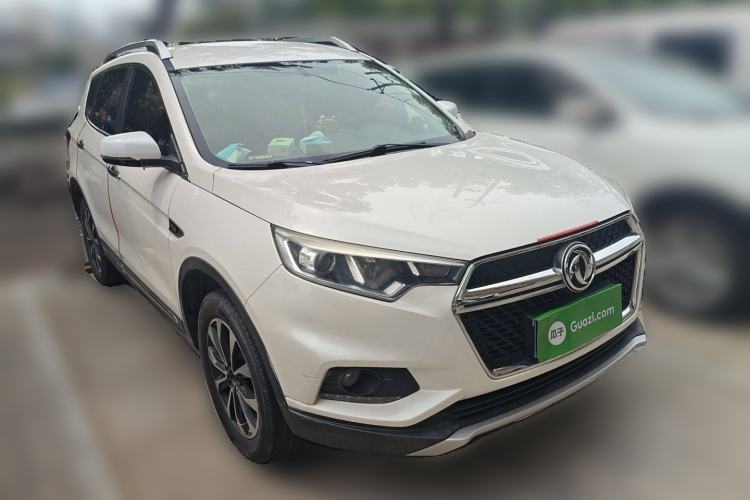 Used Dongfeng Fengdu MX5 2016 1.4T Manual Luxury Edition Front Right 45 Deg