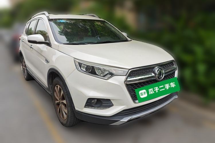 Used Dongfeng Fengdu MX5 2016 2.0L Automatic Flagship Edition Front Right 45 Deg