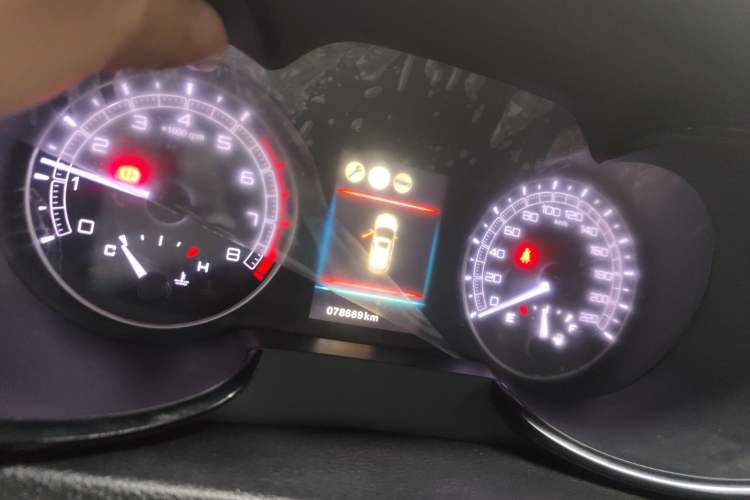 Used Dongfeng Fengdu MX5 2016 1.4T Manual Luxury Edition Instrument Cluster