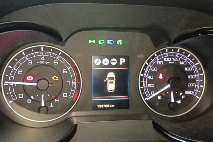 Used Dongfeng Fengdu MX5 2016 2.0L Automatic Flagship Edition Instrument Cluster