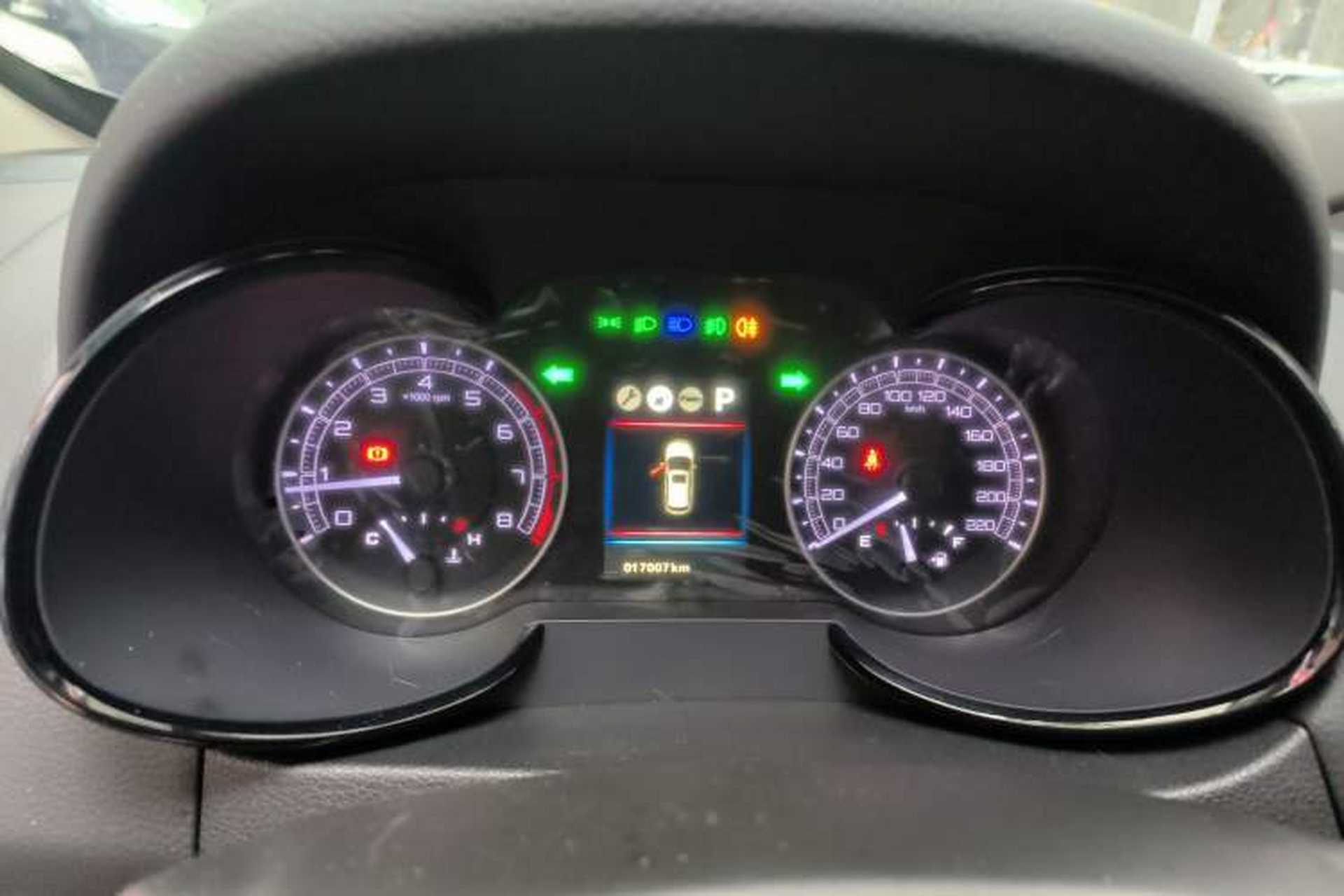Used Dongfeng Fengdu MX5 2016 2.0L Automatic Flagship Edition Instrument Cluster