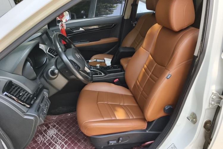 Used Dongfeng Fengdu MX5 2016 2.0L Automatic Flagship Edition Left Front Seat