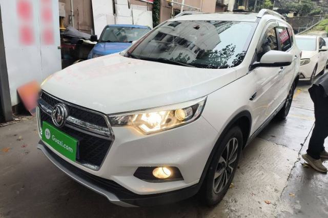 Used Dongfeng Fengdu MX5 2016 2.0L Automatic Flagship Edition