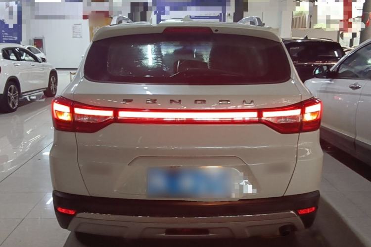 Used Dongfeng Fengdu MX5 2016 2.0L Automatic Flagship Edition Rear
