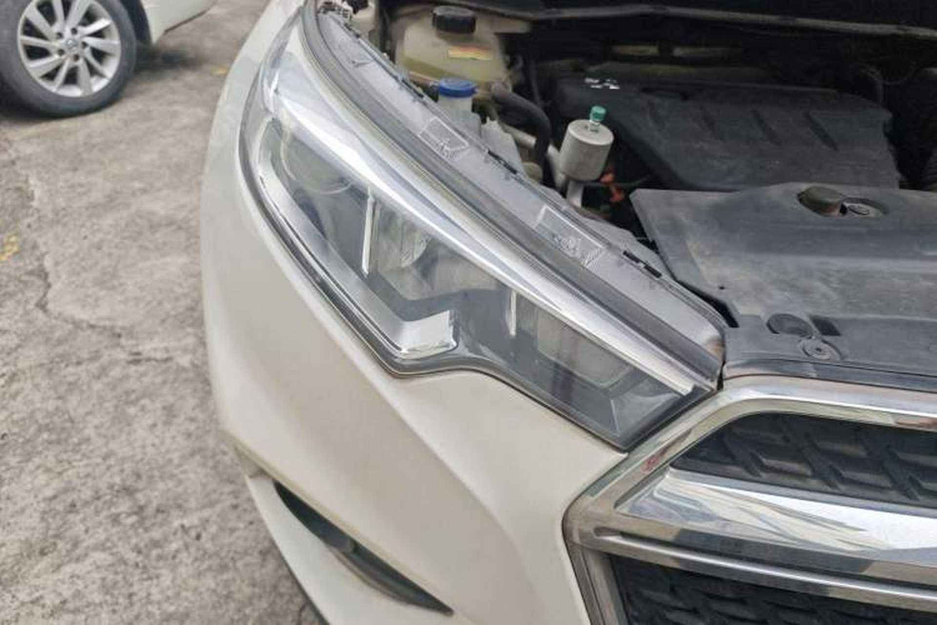 Used Dongfeng Fengdu MX5 2016 2.0L Automatic Flagship Edition Right Front Headlight