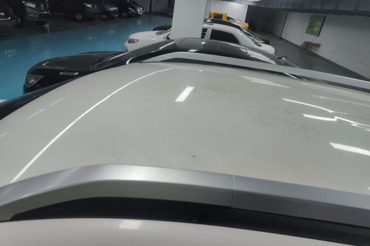 Used Dongfeng Fengdu MX5 2016 1.4T Manual Luxury Edition Roof