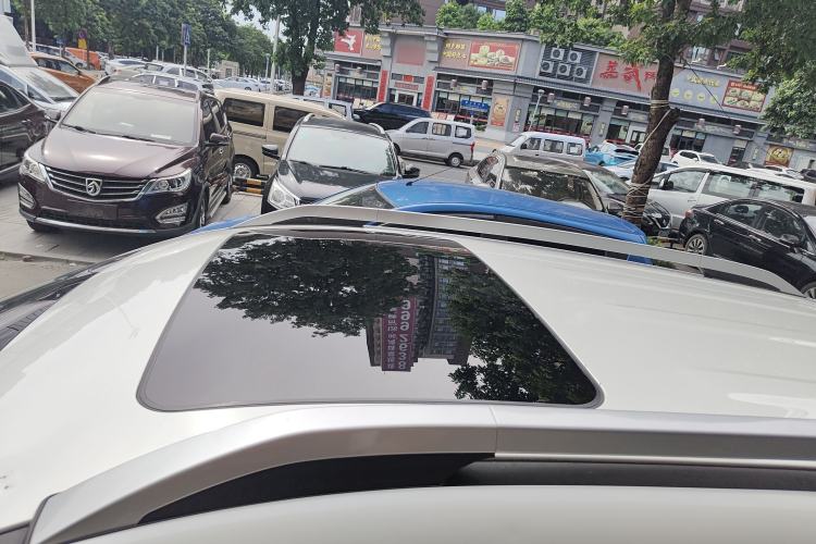 Used Dongfeng Fengdu MX5 2016 2.0L Automatic Flagship Edition Roof