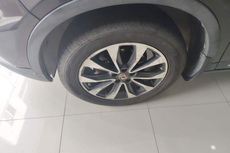 Used Dongfeng Fengdu MX5 2017 2.0L Automatic Urban Edition Exterior 7