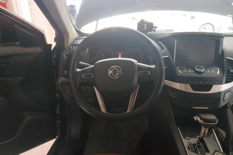 Used Dongfeng Fengdu MX5 2017 2.0L Automatic Urban Edition Steering Wheel