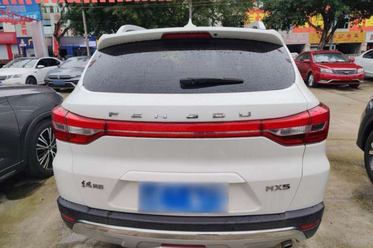 Used Dongfeng Fengdu MX5 2017 2.0L Automatic Urban Edition Exterior 4