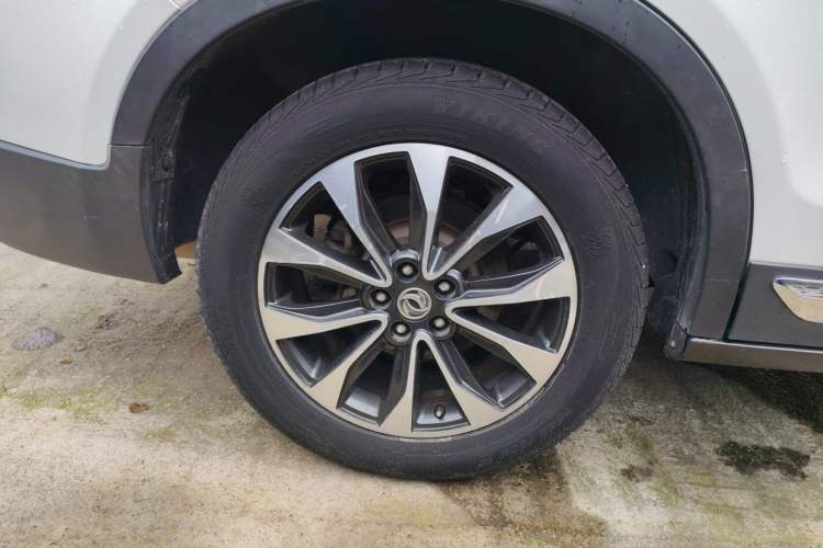 Used Dongfeng Fengdu MX5 2017 2.0L Automatic Urban Edition Exterior 8