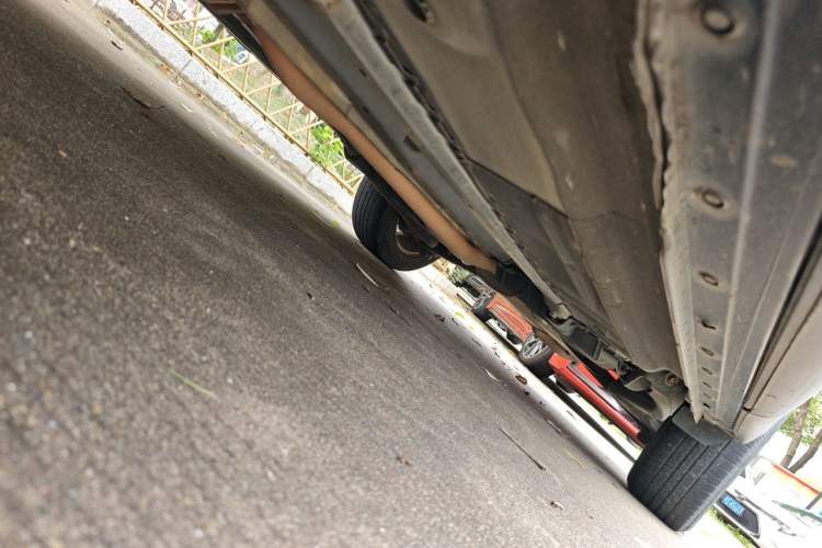 Used Dongfeng Fengdu MX6 2015 2.0L CVT 4x4 Excellence Edition Chassis Front Left